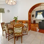 Semesterbostad House Lanima *